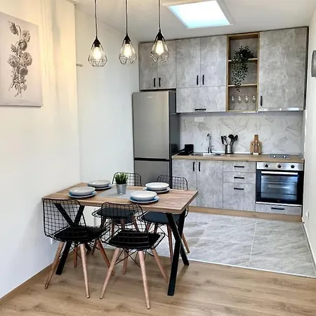 Starlight Retreat Apartment Belgrade